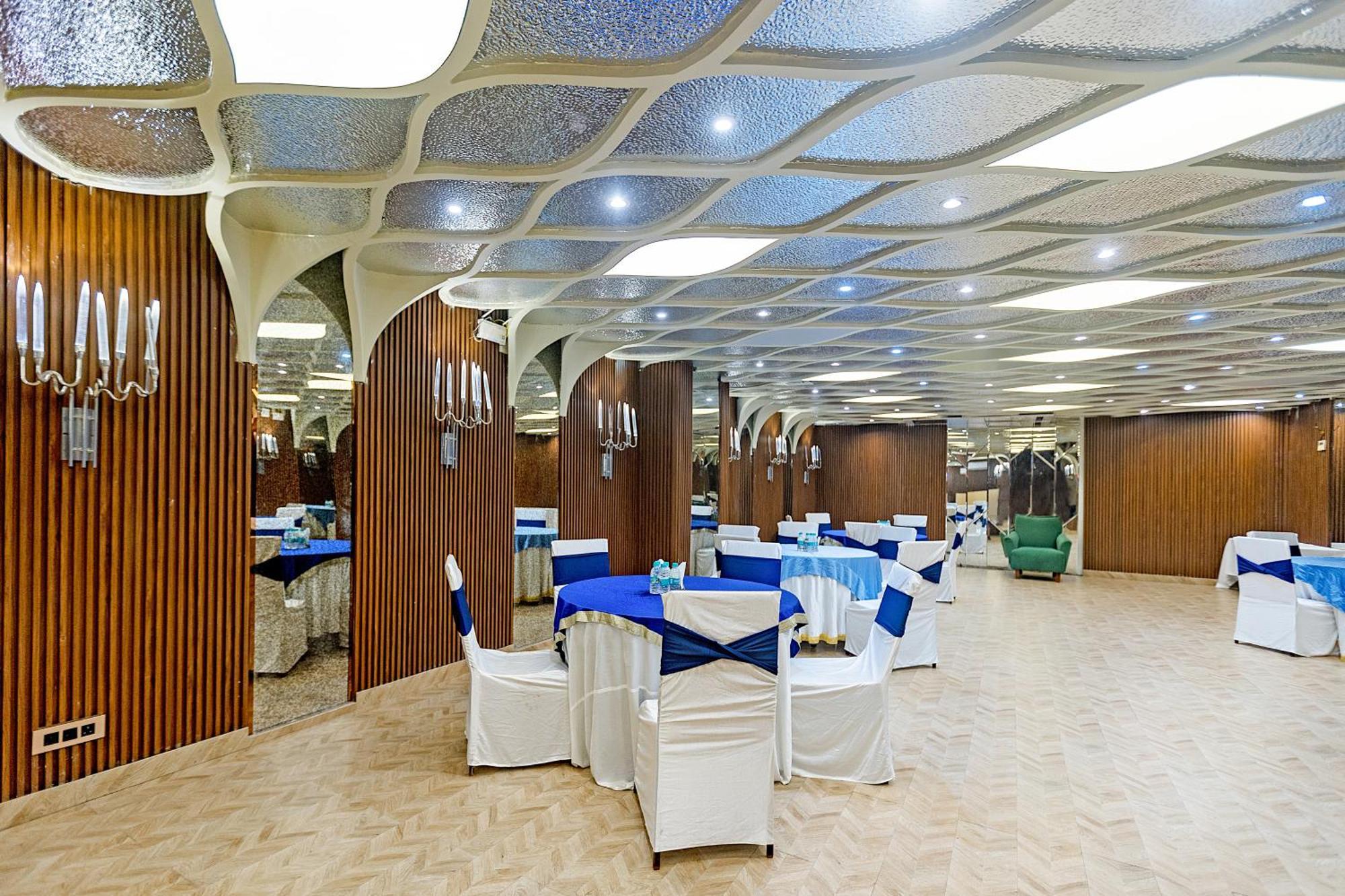The Grand Vikalp By Saga Hotels Neu-Delhi Exterior foto