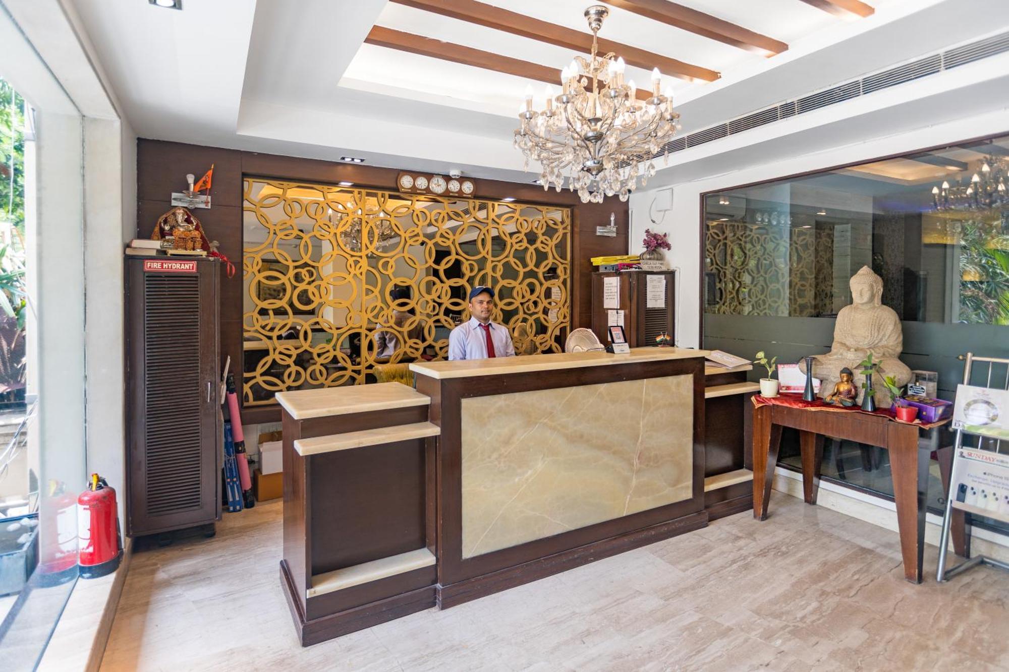 The Grand Vikalp By Saga Hotels Neu-Delhi Exterior foto