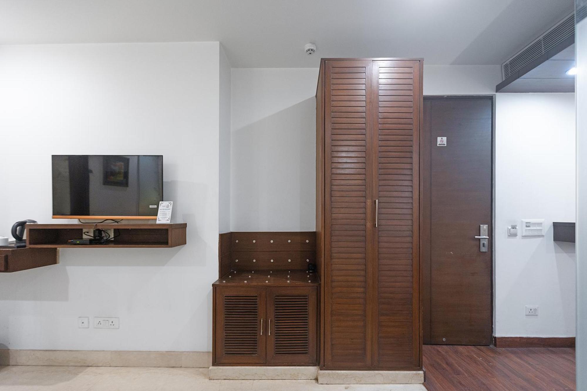 The Grand Vikalp By Saga Hotels Neu-Delhi Exterior foto