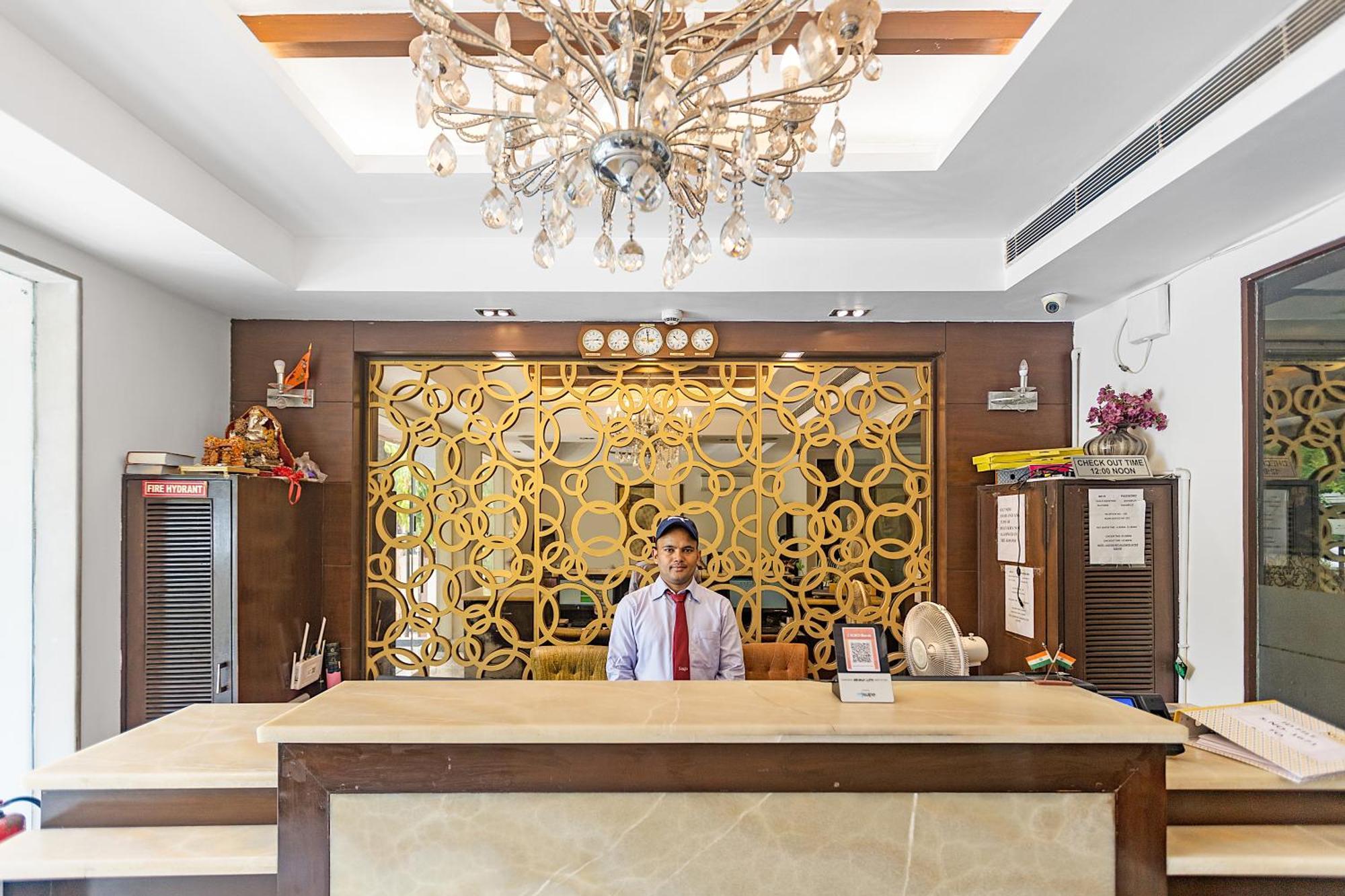 The Grand Vikalp By Saga Hotels Neu-Delhi Exterior foto